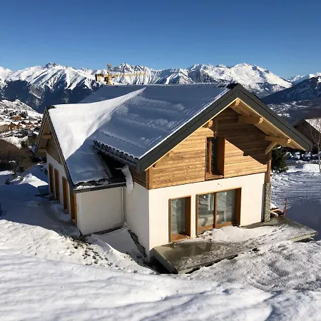 Ski Lodge Guest house *