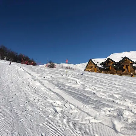 Ski Lodge Guest house
