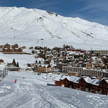 Ski Lodge Guest house