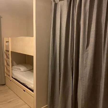 Ski Lodge Guest house *